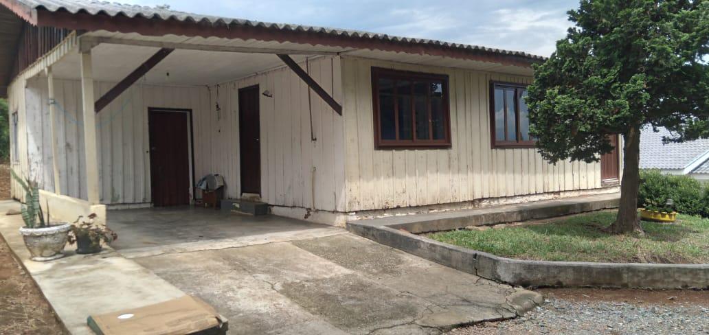 Residência mista para alugar, centro.