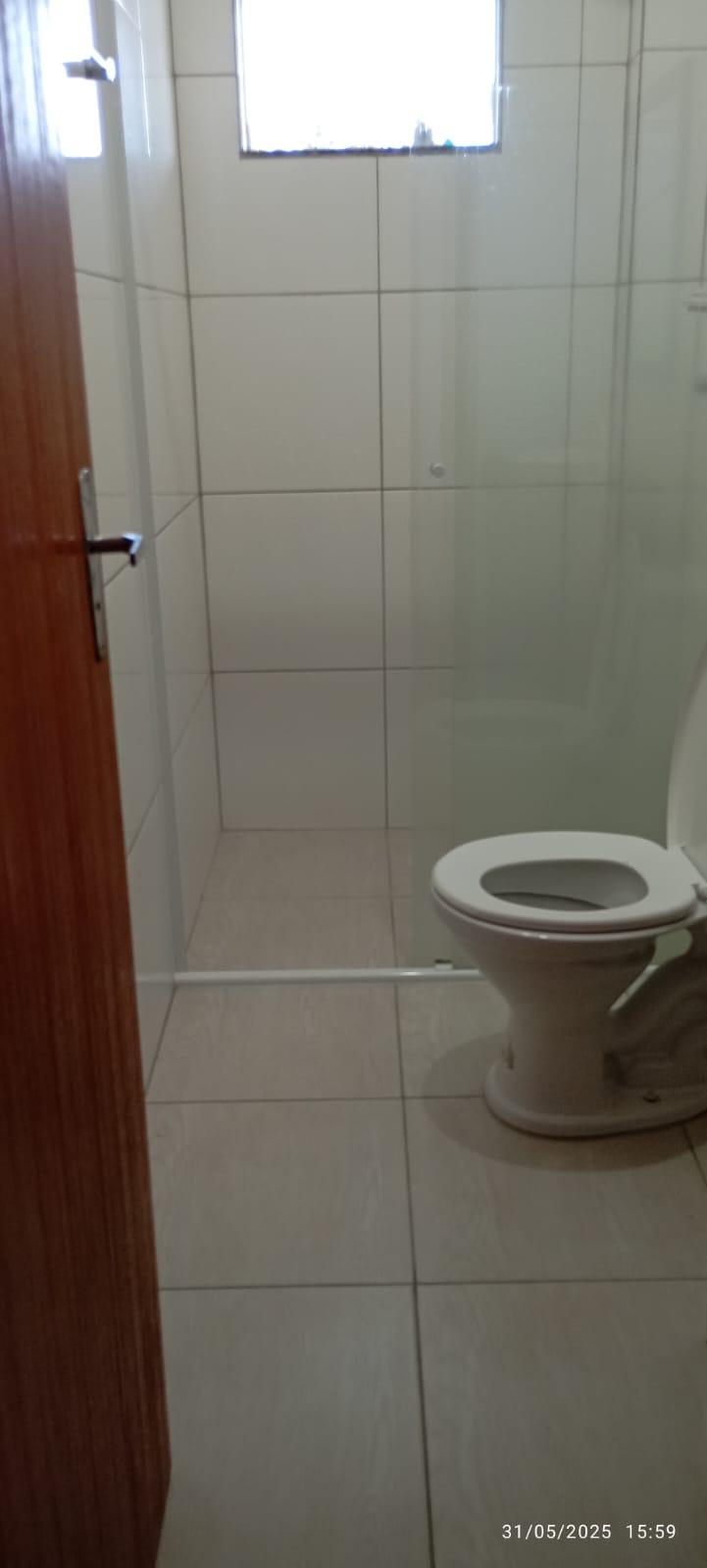 ALUGA-SE APARTEMENTO