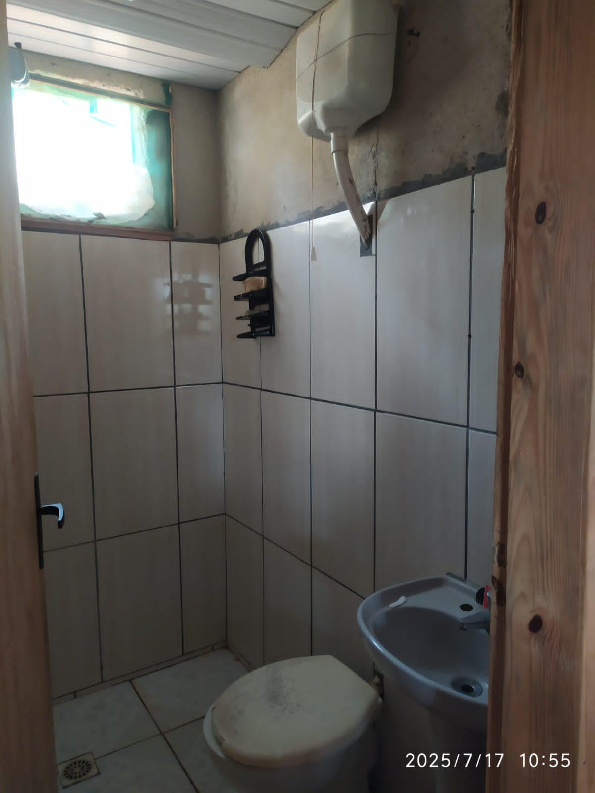 Vende-se chácara, localiza na Lagoa Verde Quitandinha/PR.